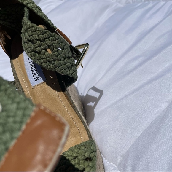 Steve Madden Beige And Green Bohemian Crochet Open Toe Espadrille Heel Wedges - Picture 7 of 11